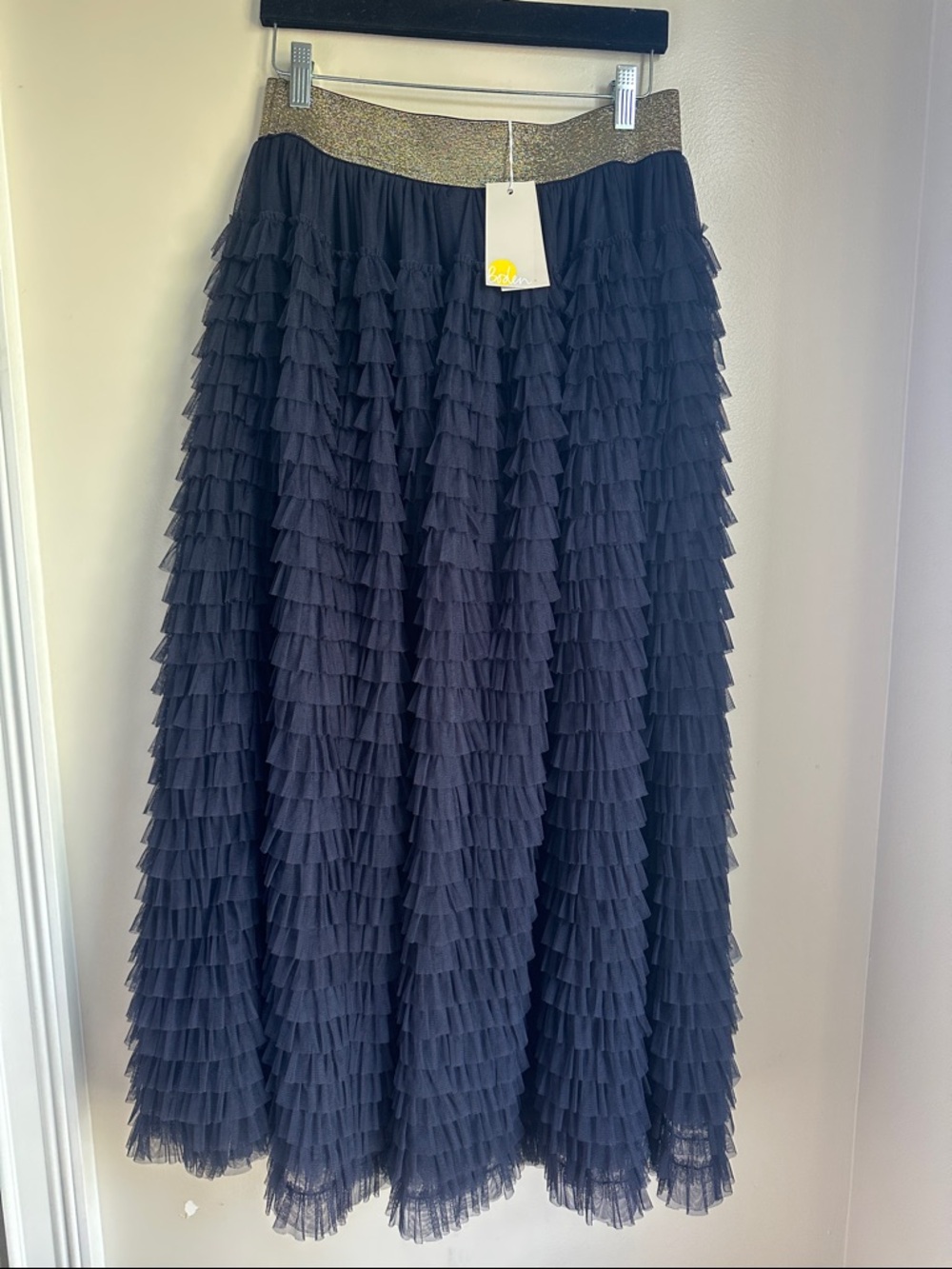 NWT - BODEN - Women's Navy Tiered Ruffle Skirt with Metallic Waistband - Sz 10 - Picture 3 of 10
